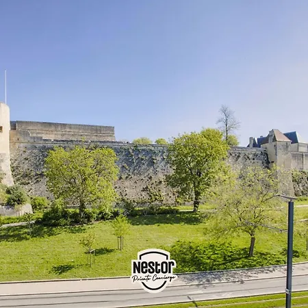 The Castle House Гостевой дом